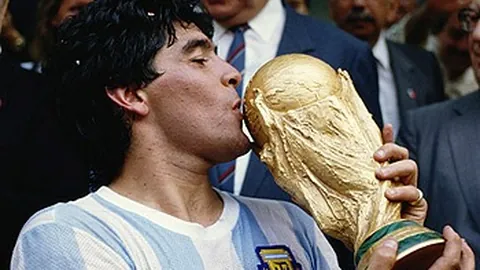 丘索维金娜年过半百体操世界杯问鼎，运动员本人接受九派新闻专访